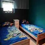 Mragowo Pokoje Apartament ゲストハウス ムロンゴヴォ